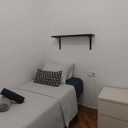 Séjour chez l'habitant Cheap Single Room *